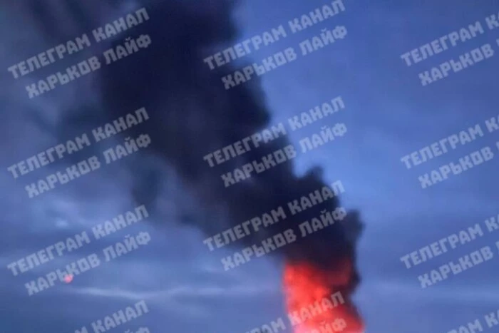В Харькове зафиксировано восемь попаданий, возникли пожары