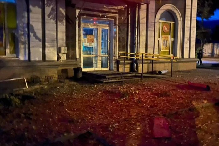 Russia struck an apartment building in Sumy with a drone: one injured