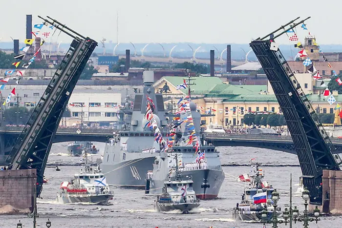 У Петербурзі скасовано головний військово-морський парад