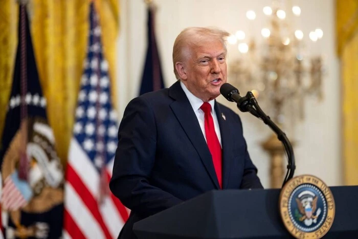 Trump verbot den Zugang zu den USA für Staatsbürger aus 12 Ländern