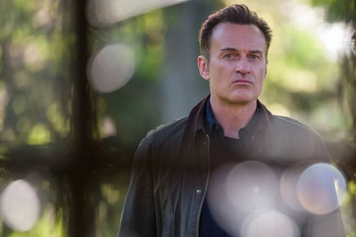 Zmarł znany aktor serialu „Czarodziejki” Julian McMahon
