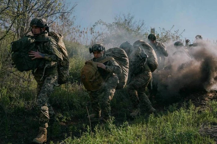 Лінія фронту 12 травня Генштаб