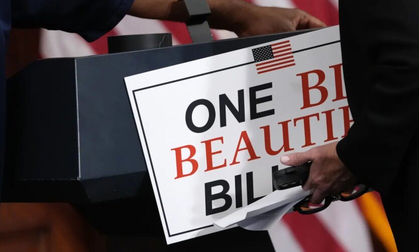 Republikanische Senatoren könnten Trumps Steuerpaket aufgrund von Defiziten blockieren