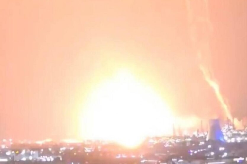 Iran launched ballistic missiles at Israel: details