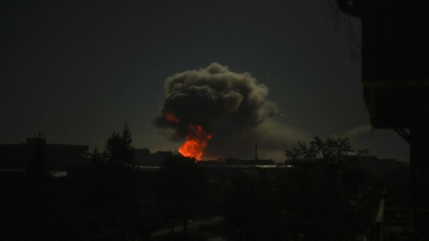 In Cherson ertönen Explosionen — was bekannt ist