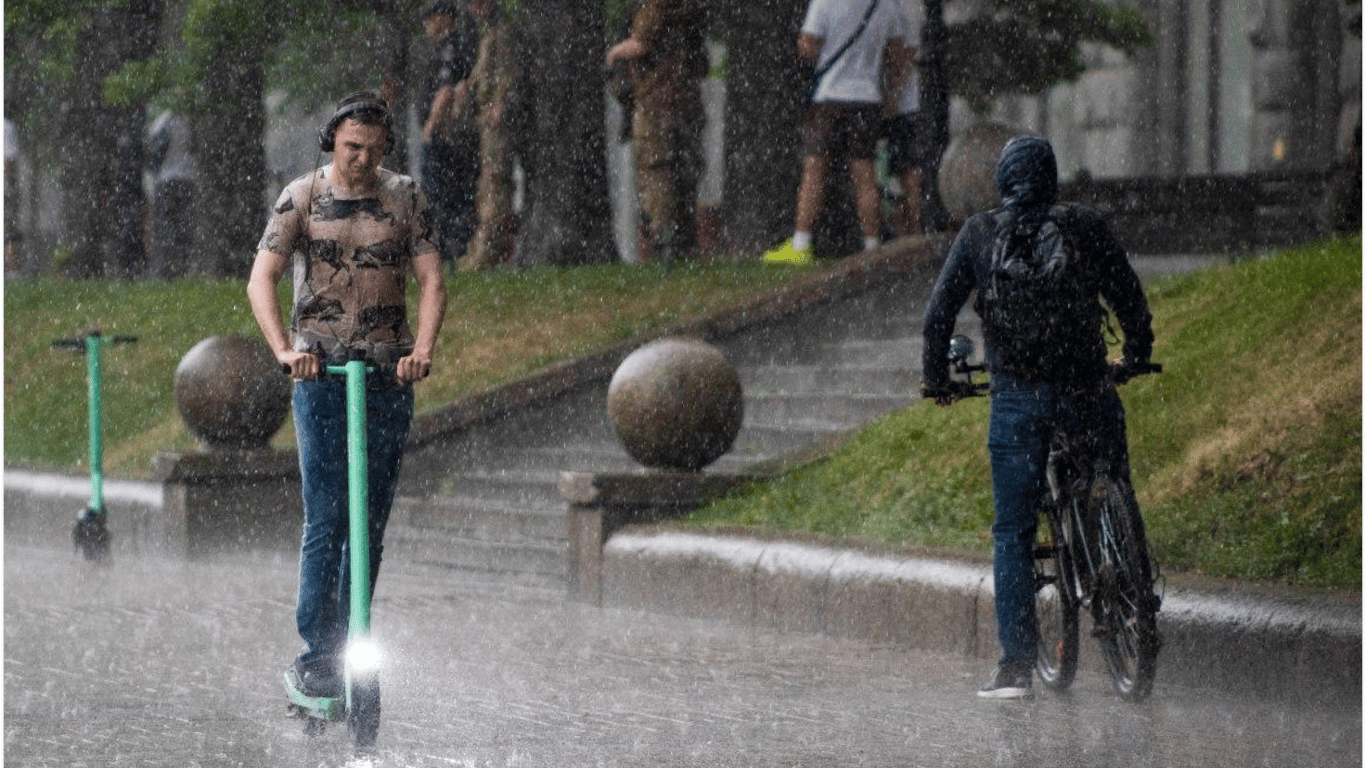 Unerwartetes Unwetter zieht in die Ukraine – wo morgen Regen erwartet wird