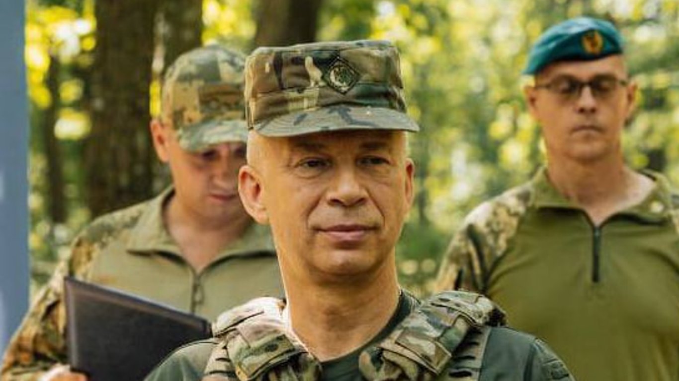 Syrskiy zeigte, wie er die Arbeit in einem schwierigen Bereich plant - Video