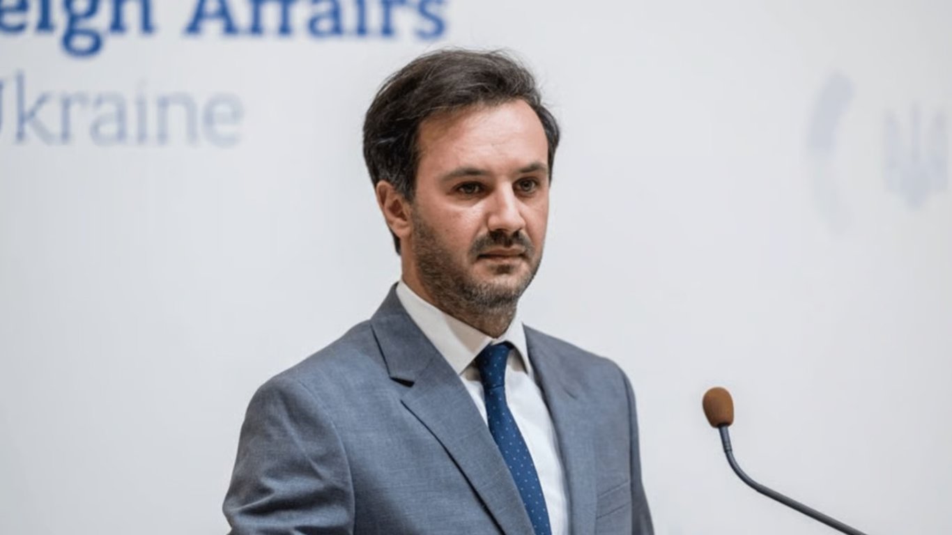 Das Außenministerium antwortete scharf auf Lawrows Anforderungen für einen 'Waffenstillstand'