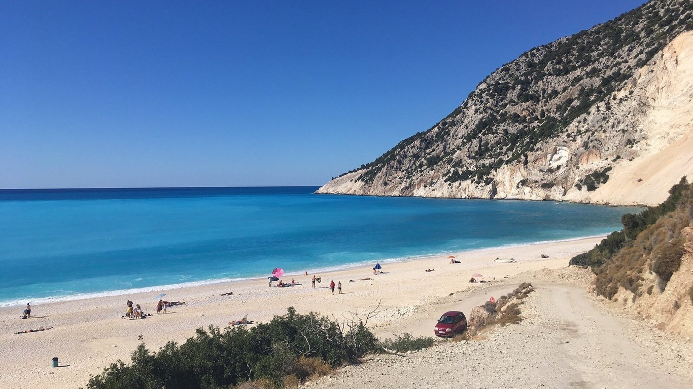 Touristen im Bann - welche griechischen Inseln für 500 Euro verfügbar sind