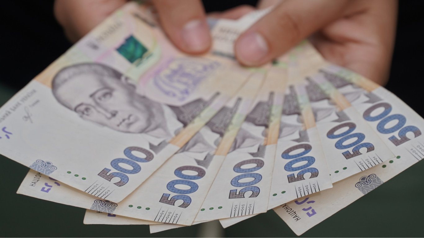 Money from the UNHCR - where else will cash assistance be opened