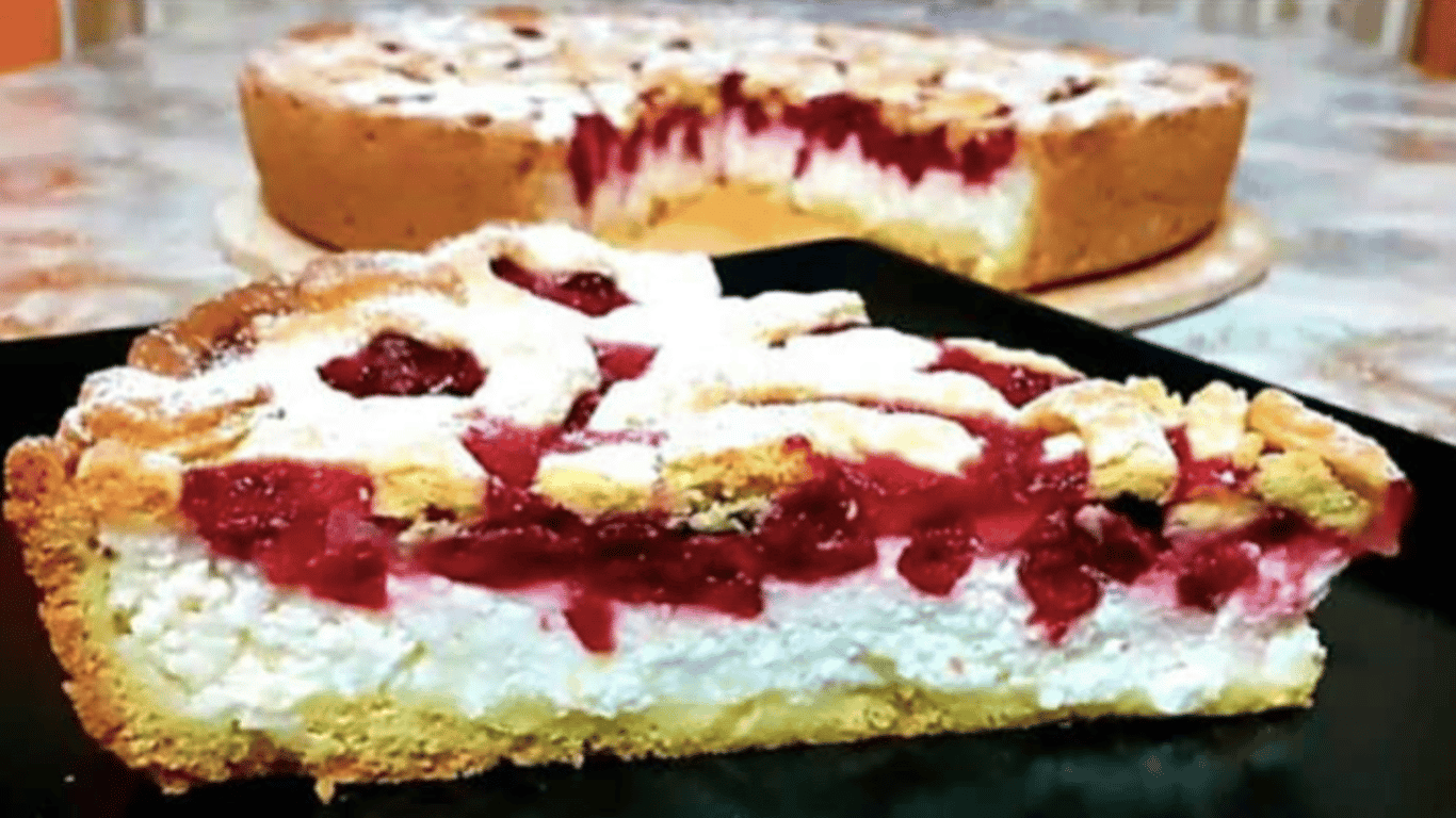 Legendary pie from the village of Vysneve - it requires cheese and cherries
