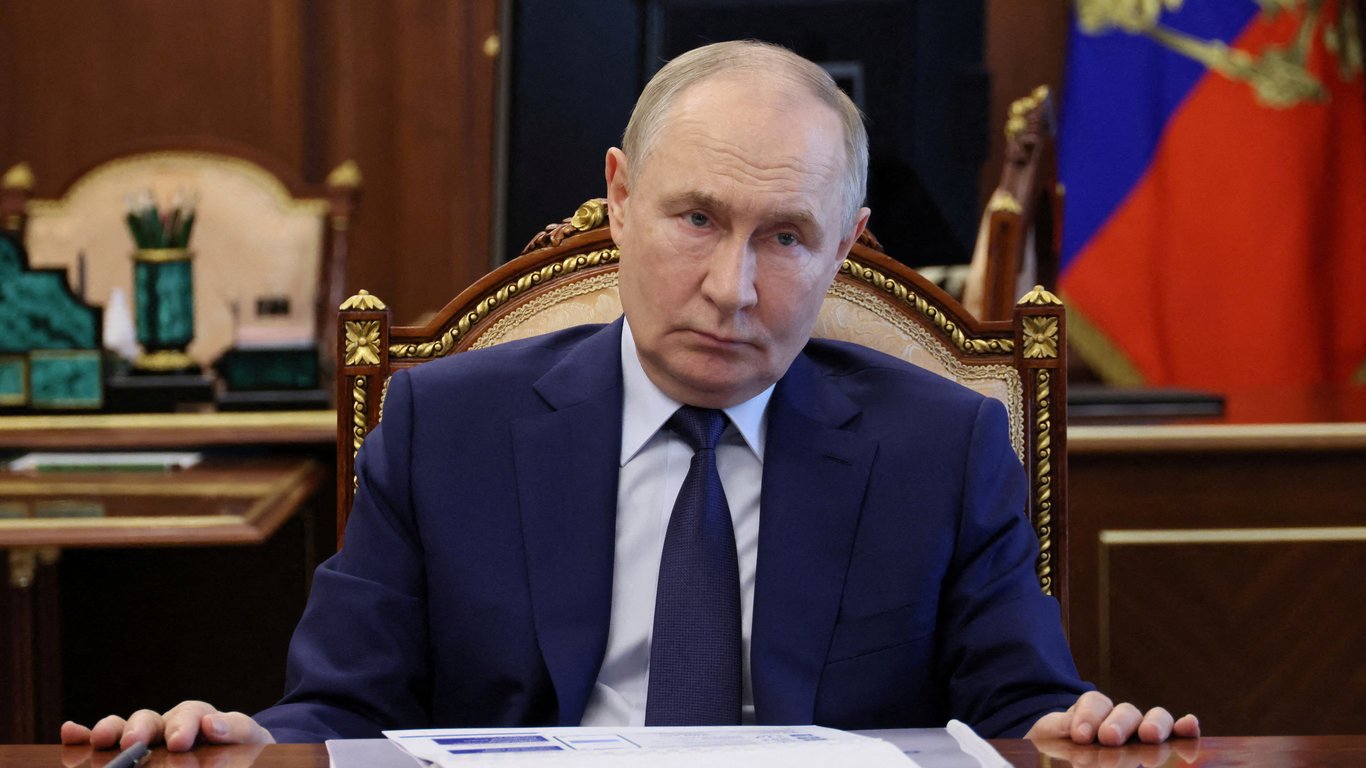 Юристка відповіла, чи можна Путіна судити без його присутності