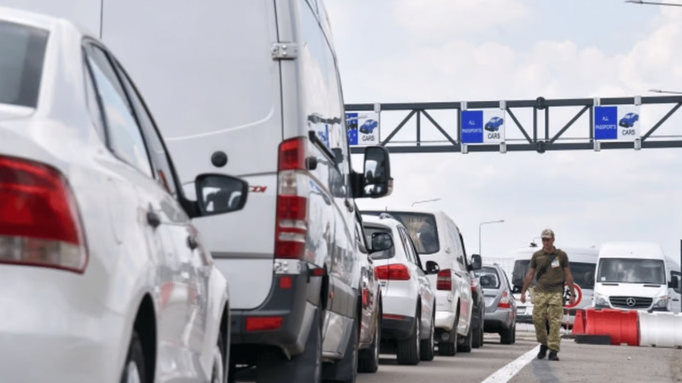Warteschlangen an der Grenze – wo heute Staus möglich sind
