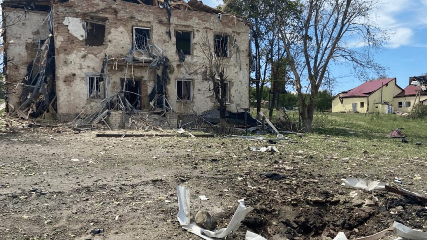 Росіяни з авіації атакували Харківщину — є поранені
