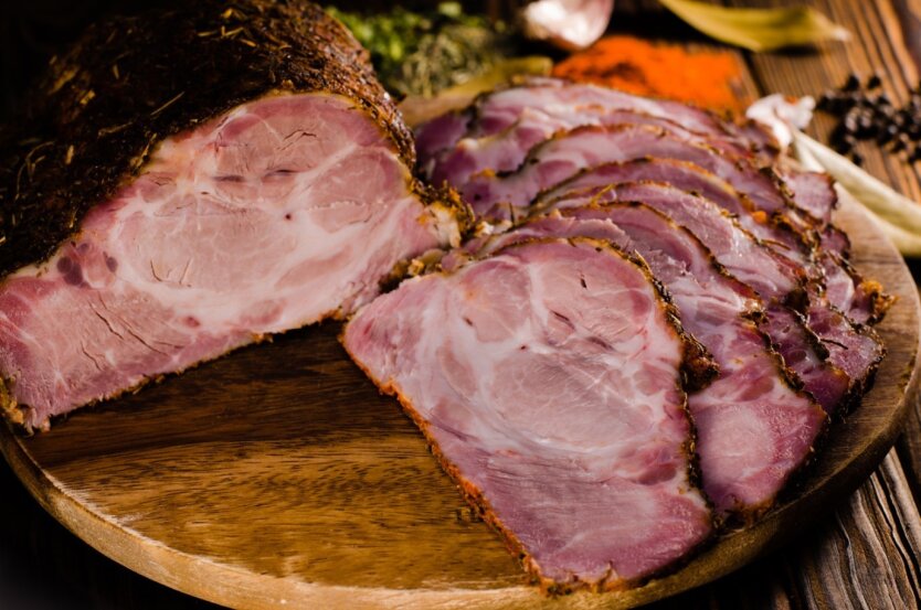 Już 660 hrywien za kilogram: Auchan, Metro i Varus podniosły ceny na bekon, bżunina i wołowinę