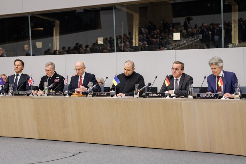Україна та партнери по